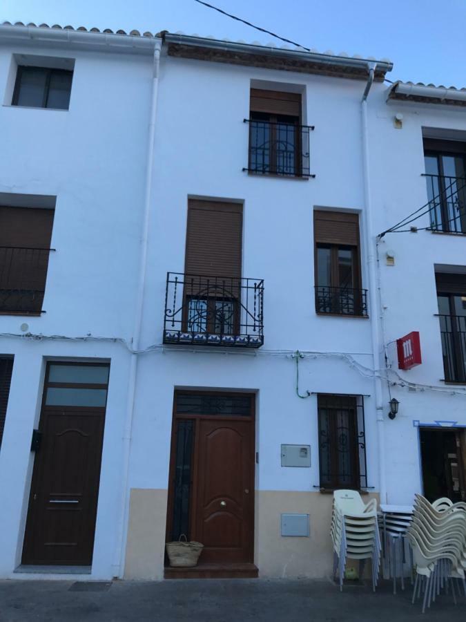 Casa La Abuela Apartamento Chulilla Exterior foto